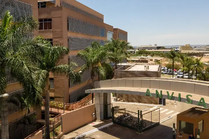 Anvisa aprova medicamentos pediátricos para lúpus e esclerose múltipla