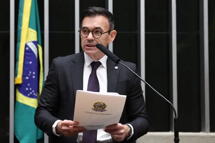 Câmara aprova projeto que regulamenta filtro de relevância de recurso especial no STJ