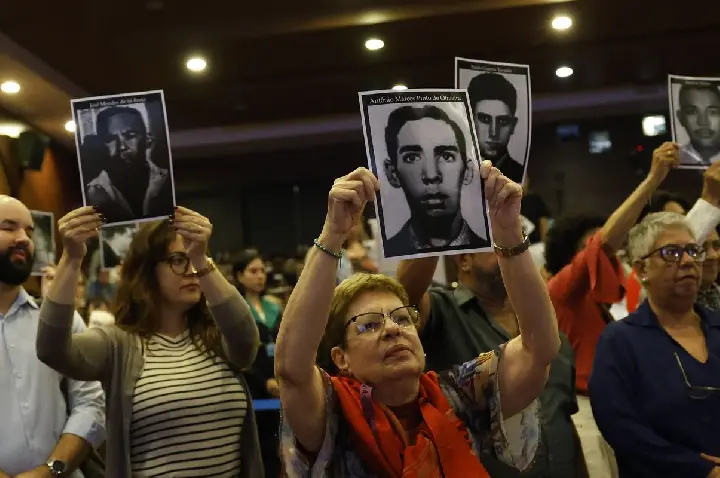 Famílias de vítimas da ditadura recebem novas certidões retificadas