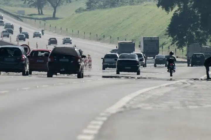 Mais de 30 rodovias paulistas têm pedágio reajustado nesta quarta
