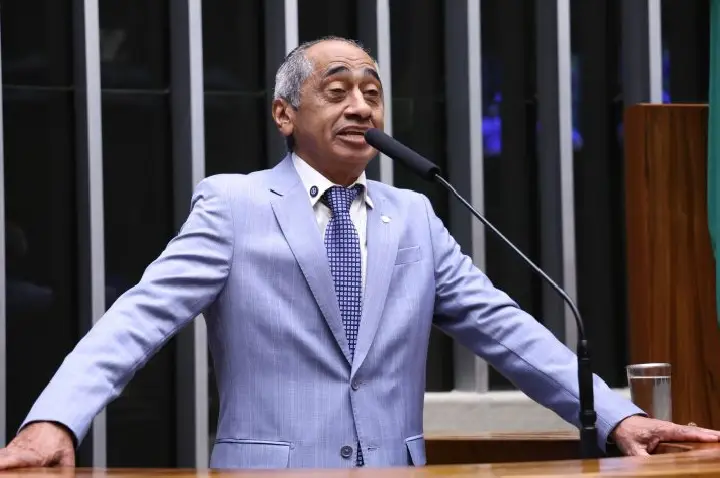 Projeto cria programa nacional de defesa pessoal para mulheres