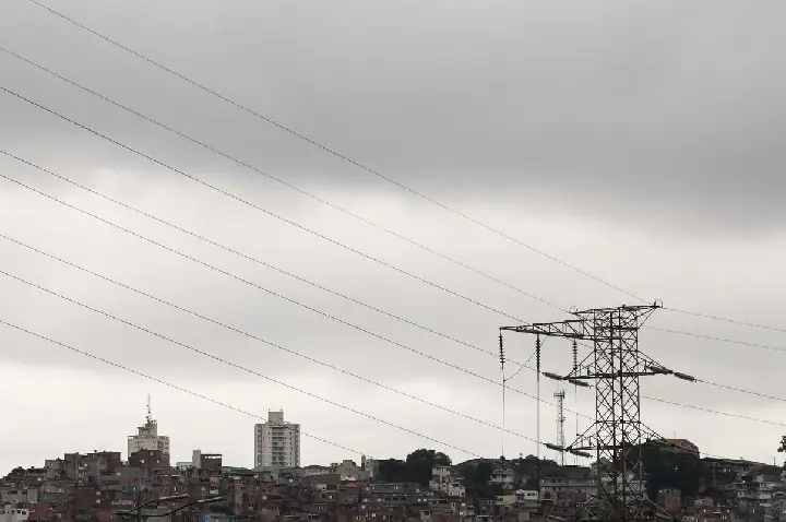 SP: Defesa Civil alerta para temporais isolados e queda de temperatura
