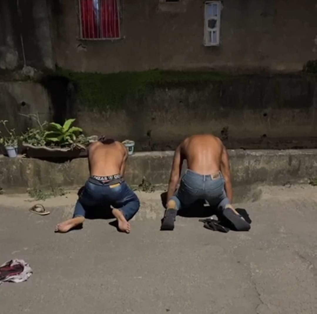 Jovens assaltam passageiros e são perseguidos por vítimas em Cariacica