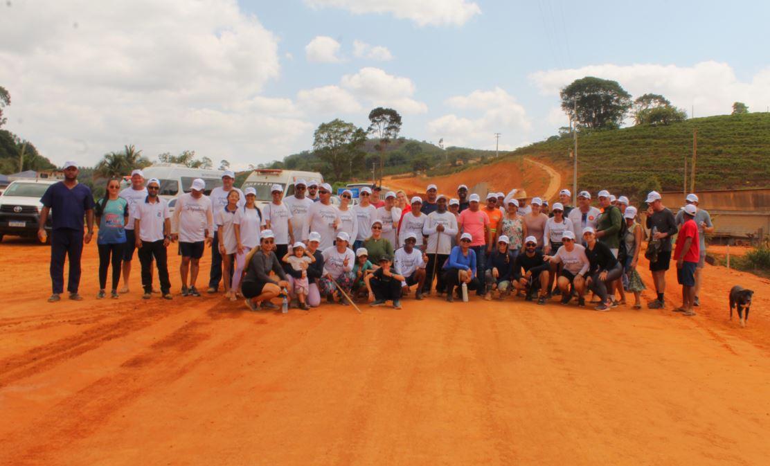 Fé e determinação na Caminhada em Ação de Graças pela Rodovia ES 230