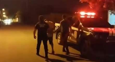 Filho mata a mãe de 80 anos com pauladas em briga por limpeza da casa