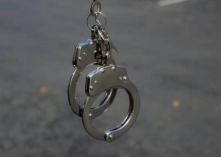 Mulher de 56 anos esfaqueia e mata o companheiro após suposta tentativa de agressão