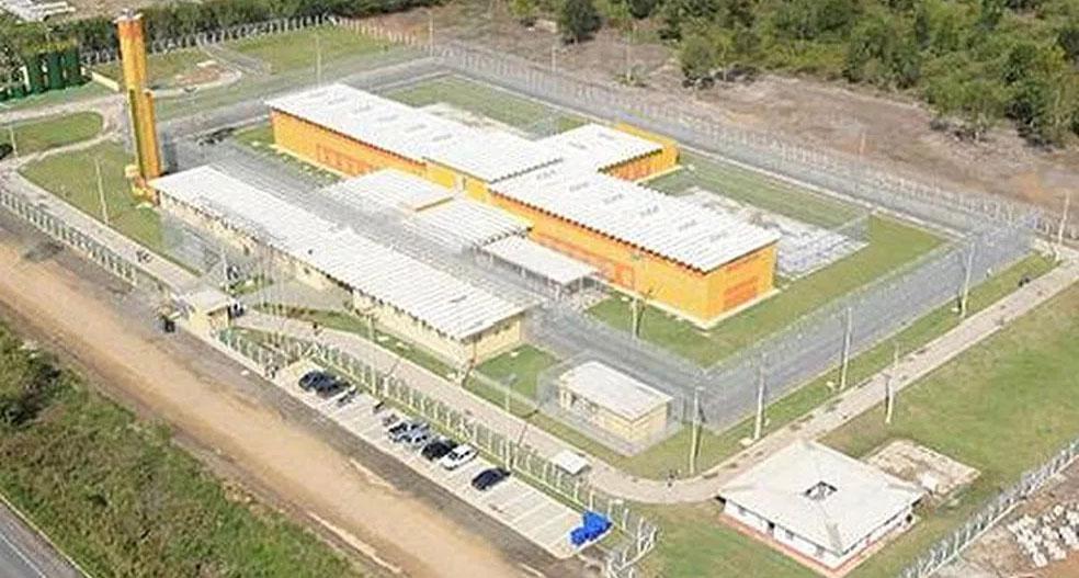 Homem é preso suspeito de molestar mulher e de atirar contra jovem em São Mateus