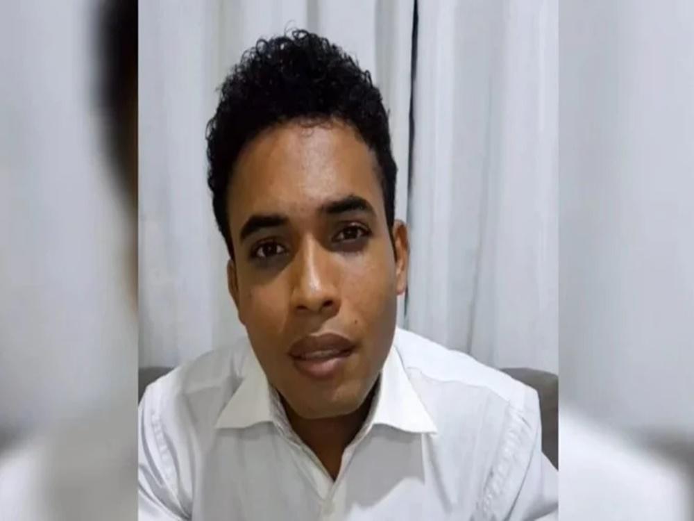 Cantor gospel morre após ser atropelado em rodovia