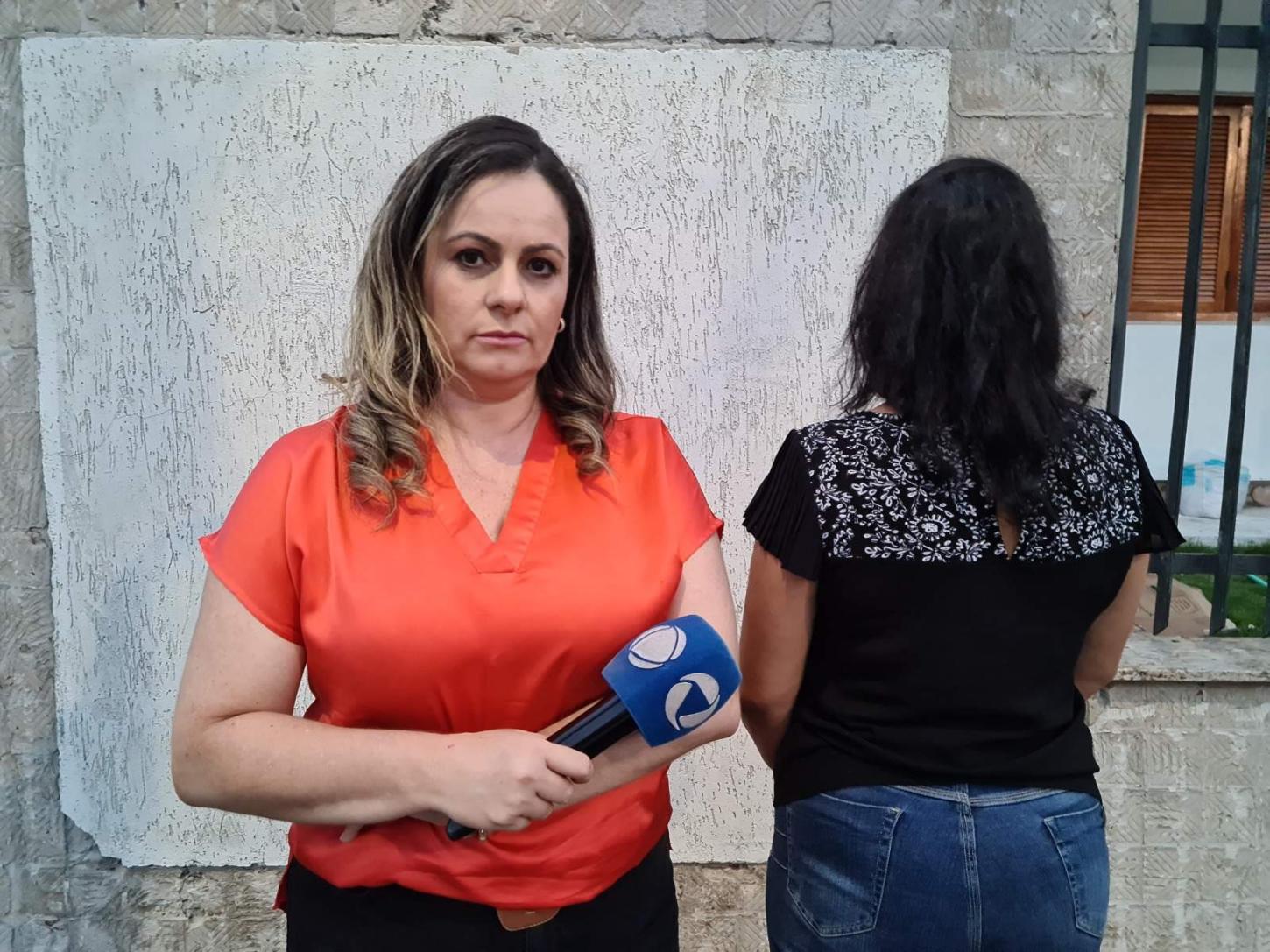 Jovem com problemas mentais já tentou matar a mãe e o irmão