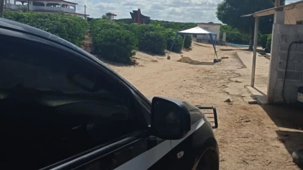 Funcionário de fazenda é encontrado assassinado perto de secador de café em Nova Venécia