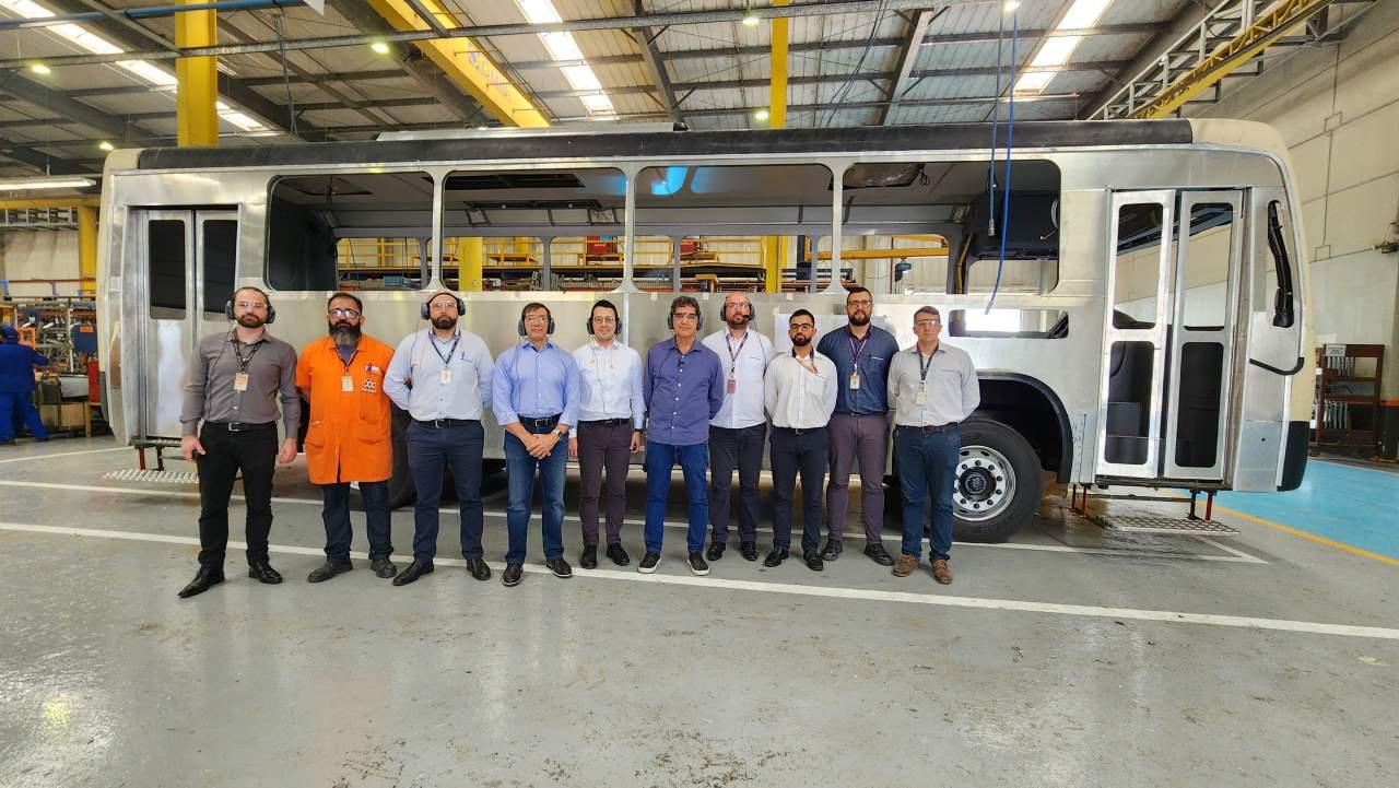 Marcopolo vai abrir 500 empregos para produção de ônibus elétricos em São Mateus