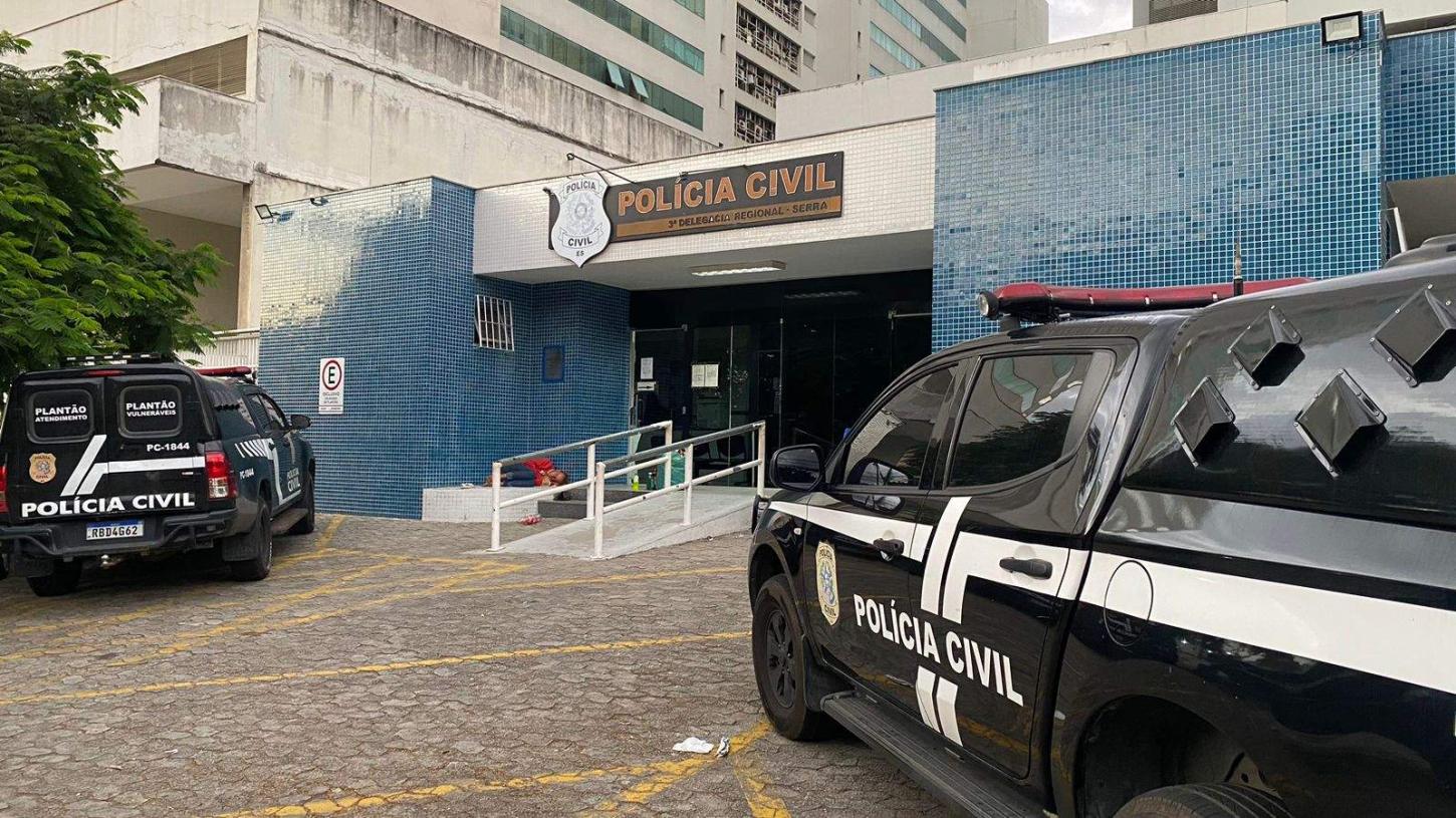 Marido traído invade bar para bater no amante da esposa e é detido na Serra