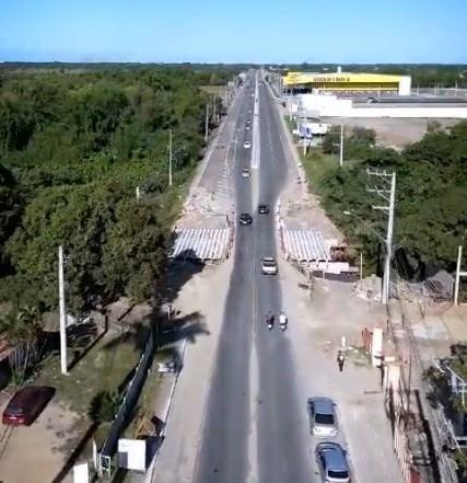 Ponte da Pedra D’água recebe vigas de concreto na Rodovia de acesso ao Balneário de Guriri