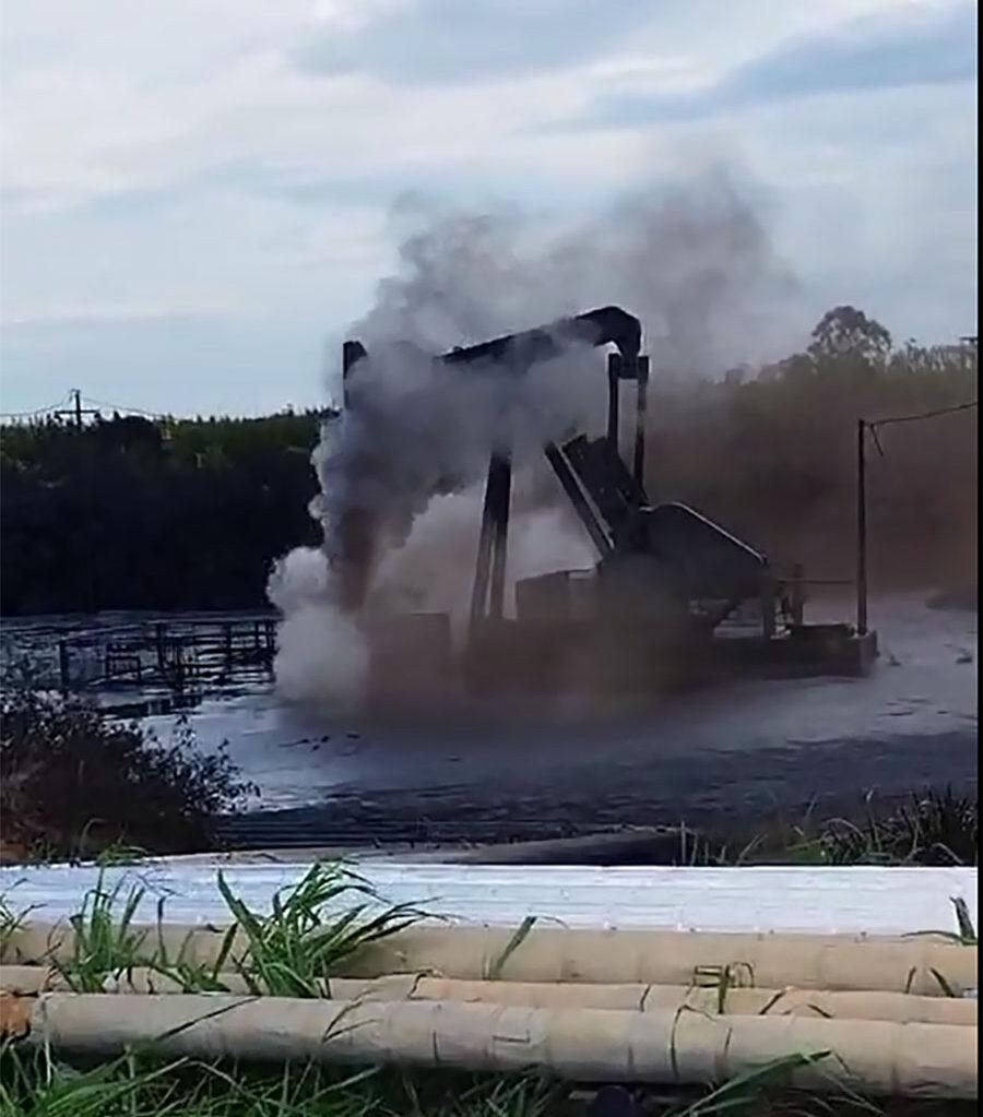 Vazamento de óleo em campo de petróleo de São Mateus é monitorado pelo Iema