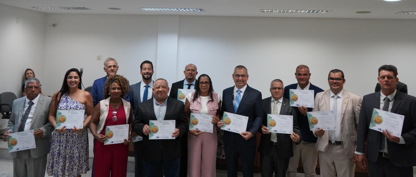 Marcus da Cozivip e professora Raquel são diplomados pela Justiça Eleitoral de São Mateus