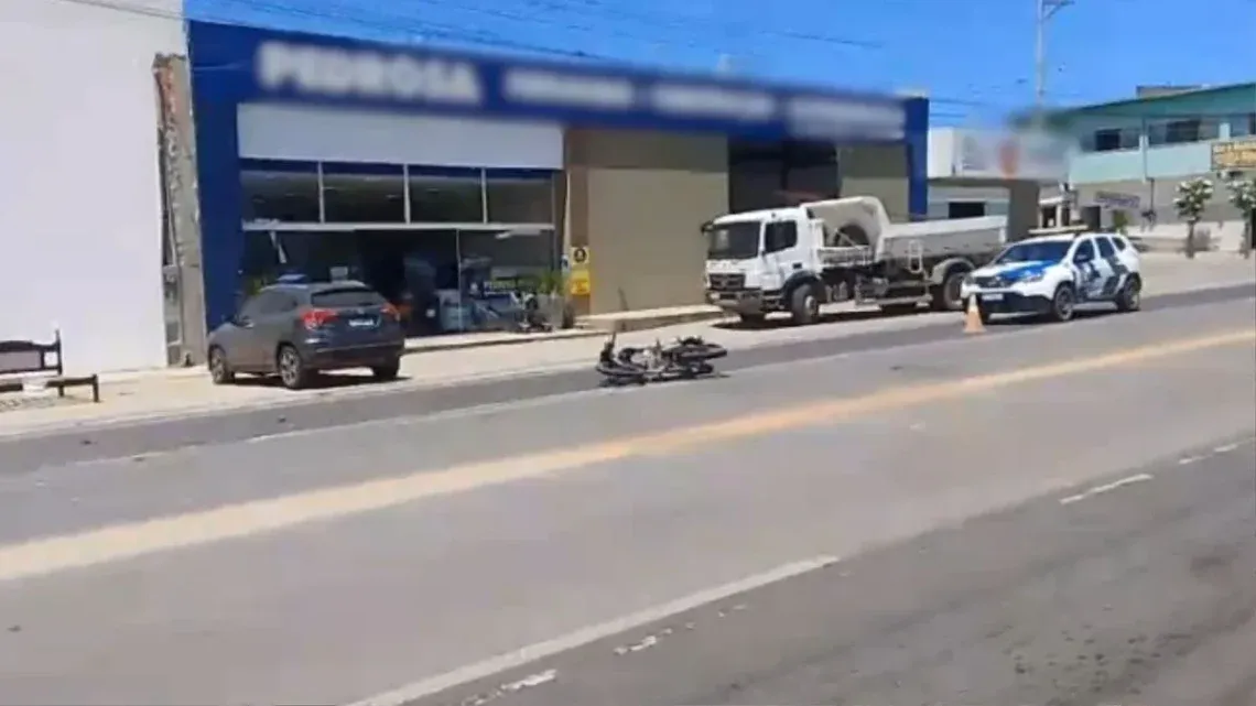 Acidente deixa 3 feridos e motorista acaba detido após soprar bafômetro em São Mateus