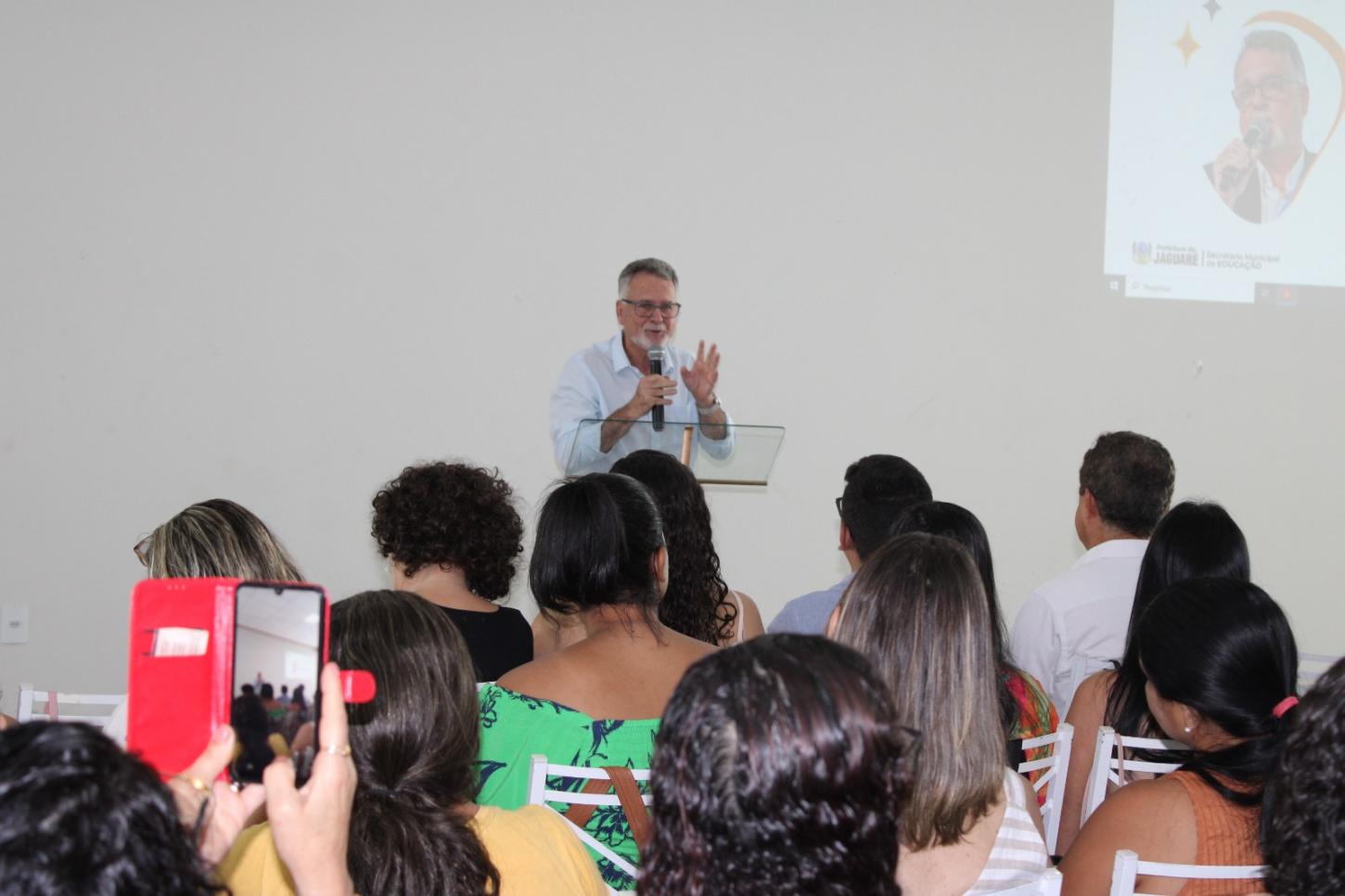 Prefeitura promoveu seminário educacional em Jaguaré
