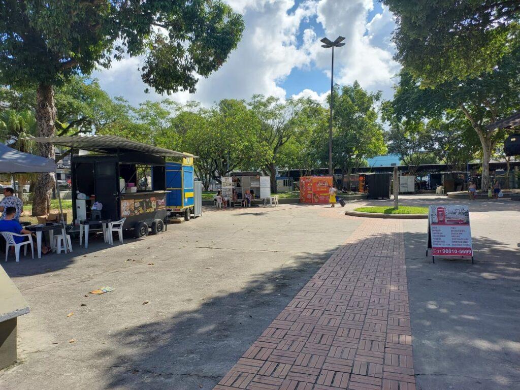 Praça no centro da cidade de São Mateus é o símbolo do caos deixado pela gestão anterior