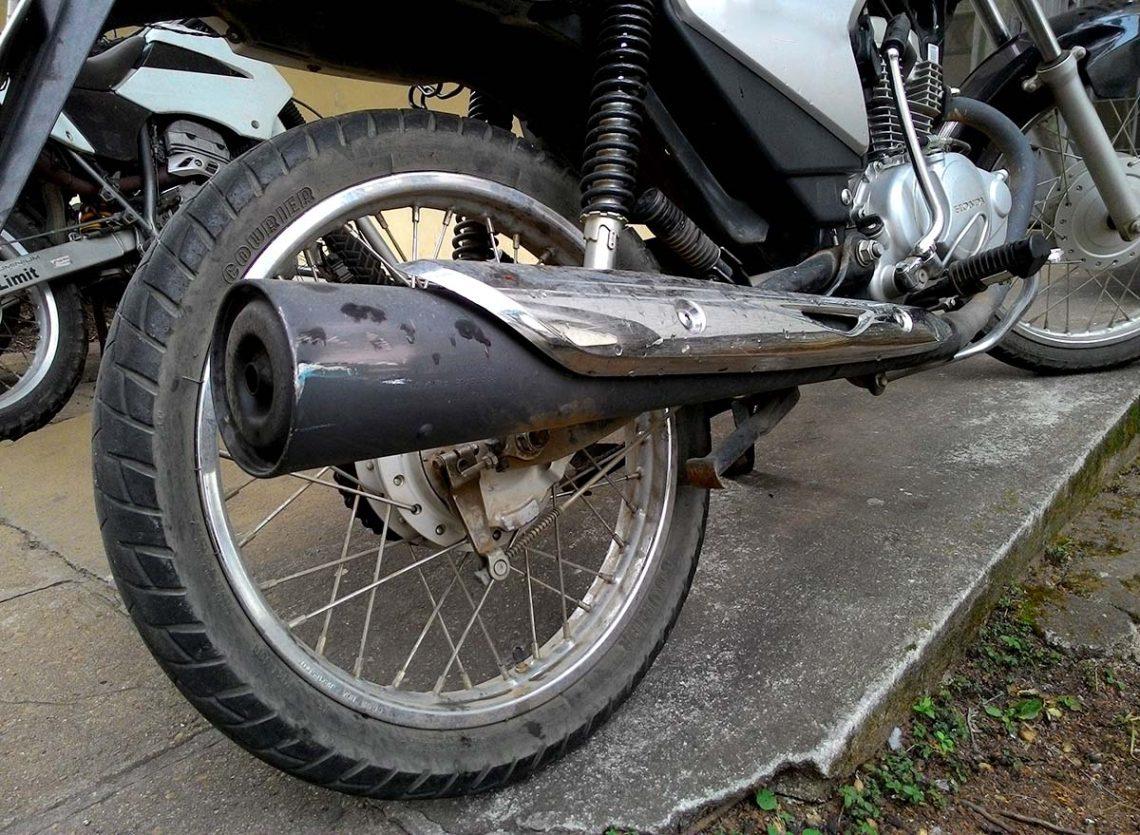 Motos com escapamento adulterado incomodam e perturbam as pessoas