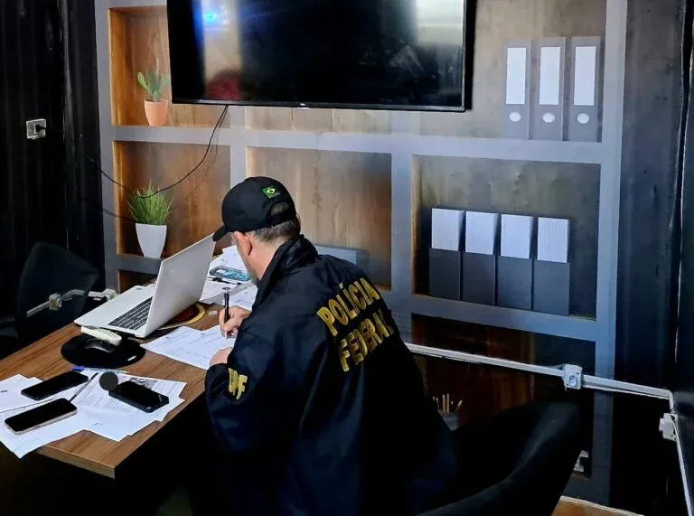 Operação contra fake news eleitorais em é deflagrada em São Mateus pela PF