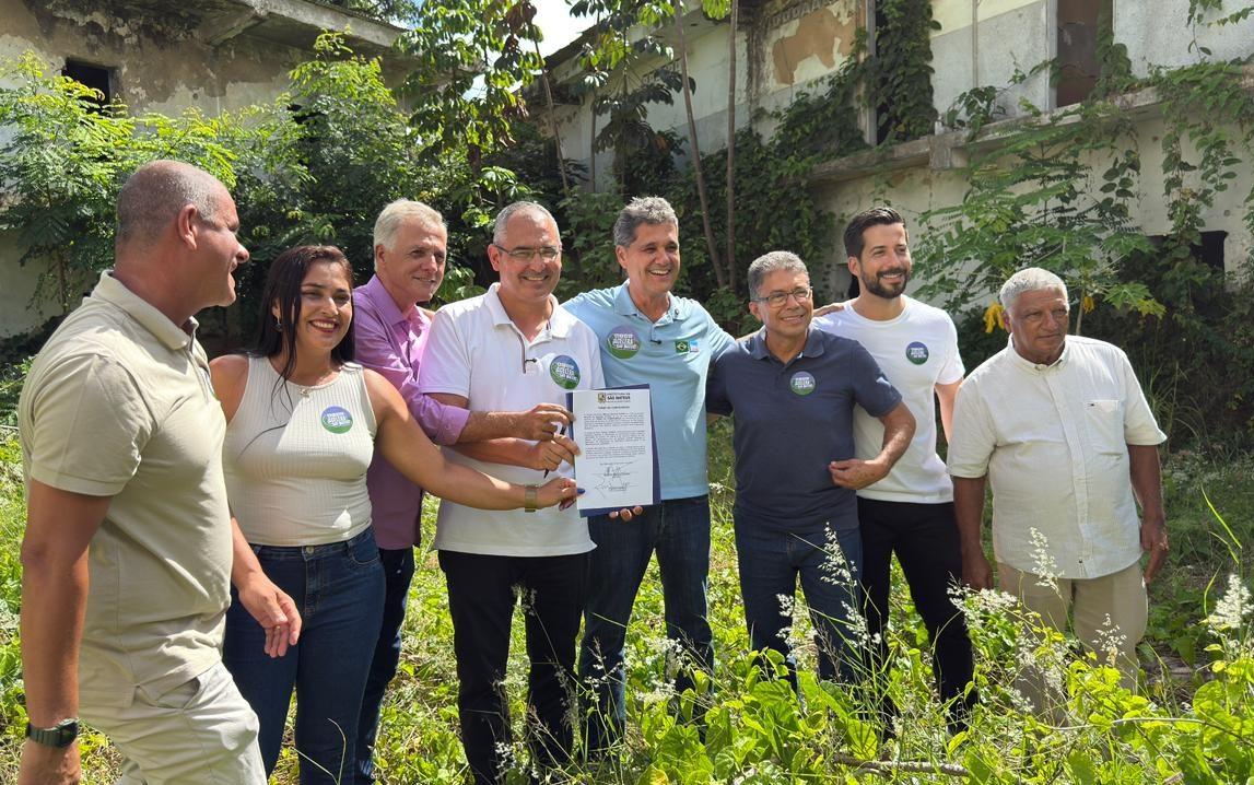 Ricardo Ferraço cumpre agendas em São Mateus e entrega antigo Cadeião