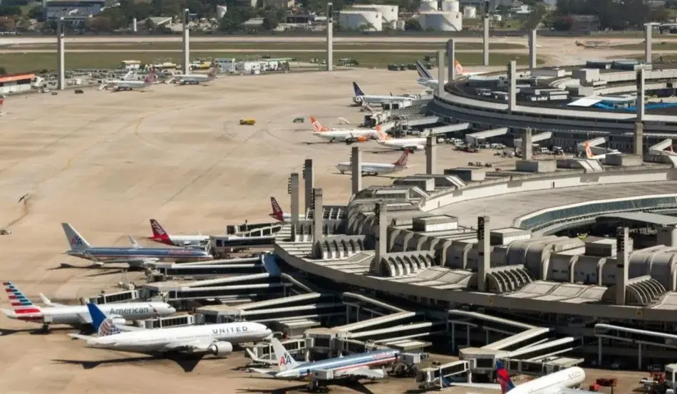 Passageiro que seguia para Vitória é preso com emagrecedores no Galeão
