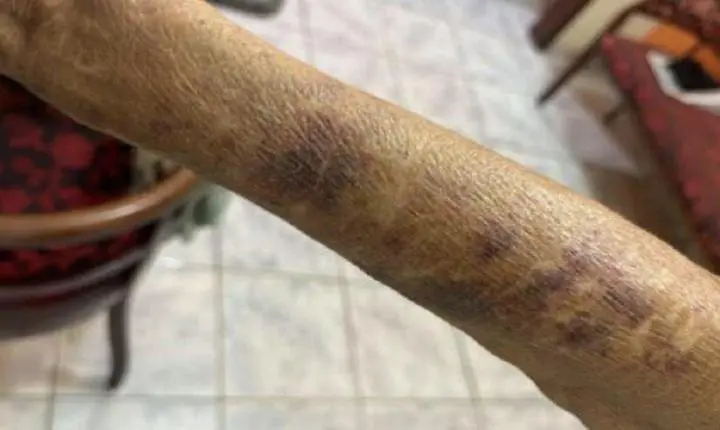 Homem é preso suspeito de agredir, ameaçar de morte e extorquir a própria mãe em Nova Venécia